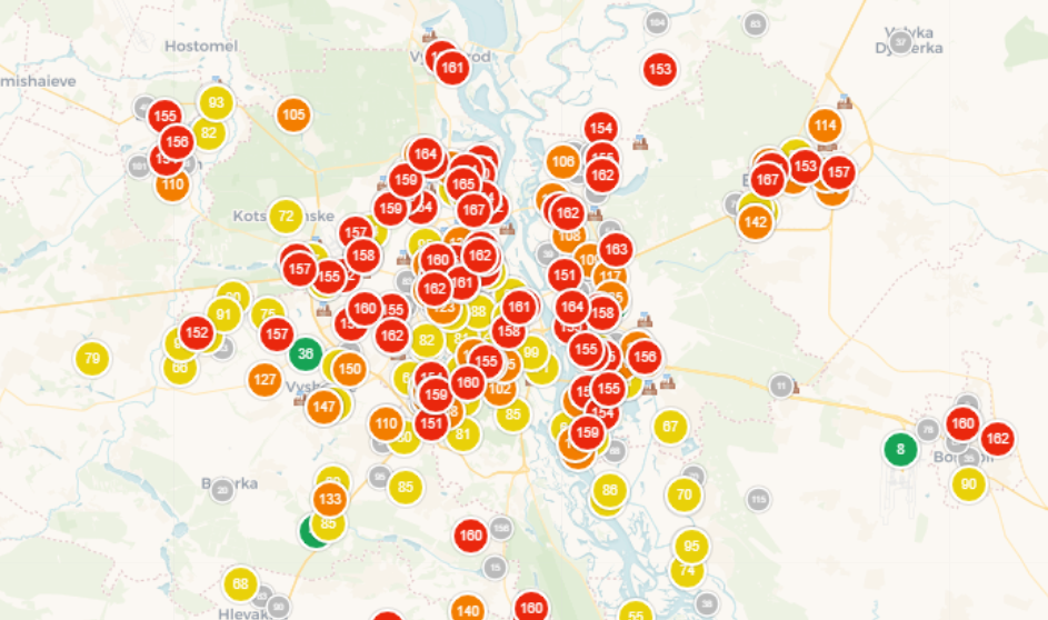 В Киеве ухудшились показатели уровня загрязнения воздуха. Инфографика: saveecobot.com